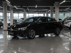 Mercedes-Benz , 2020 9