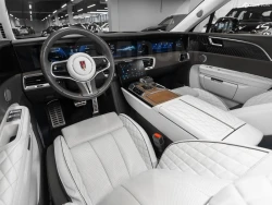 Hongqi E-HS9 4