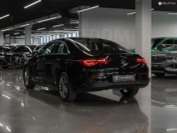 Mercedes-Benz , 2020 10